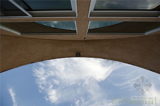 加州掩土農場小屋