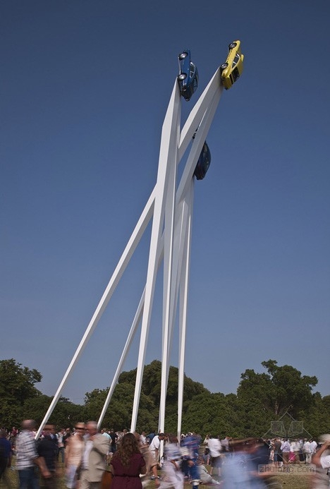 保時捷車展雕塑設(shè)計