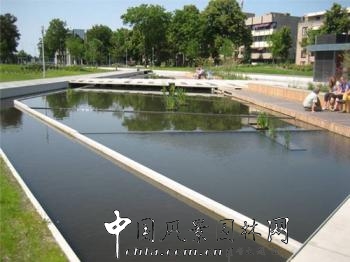 停車場上的公園:荷蘭Catharina Amalia公園