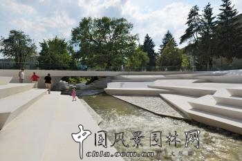 斯洛文尼亞韋萊涅Promenada城市中心廣場景觀設計