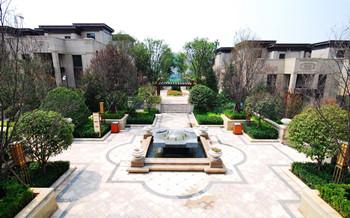 園冶杯專業獎大獎:中海曲江花園C地塊景觀