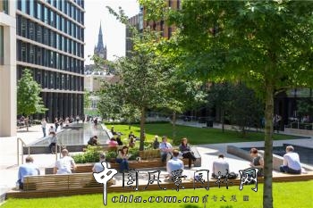 案例賞析:英國倫敦潘克拉斯廣場景觀設(shè)計