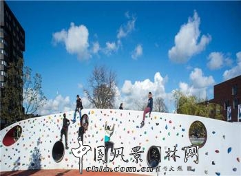 荷蘭“荒野生存”兒童游樂(lè)場(chǎng)景觀設(shè)計(jì)