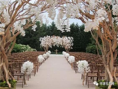 12.jpg 時尚花藝:婚禮花門欣賞