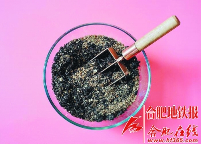 1.jpg 沙漠風(fēng)情的多肉植物拼盆