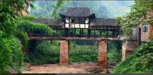   南川太平鎮(zhèn)廊橋 