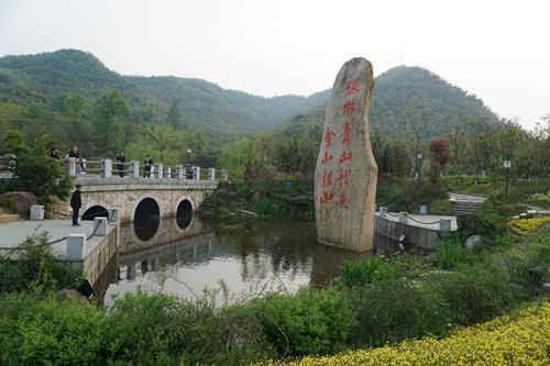 堅定不移走綠色發(fā)展的路子