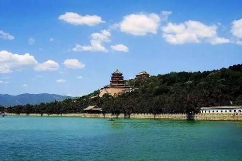 預(yù)約會成為游園“常態(tài)”嗎？