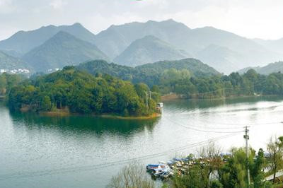 山水林田湖草是生命共同體