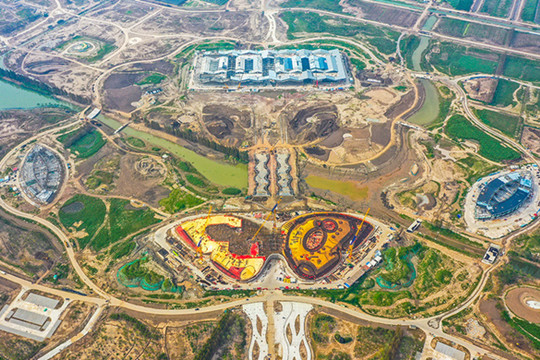 第十屆中國(guó)花博會(huì)三大展館封頂