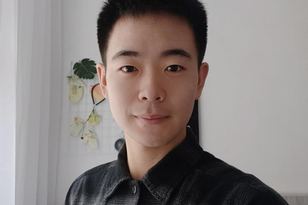 張健:關注熱點問題,學會全面思考