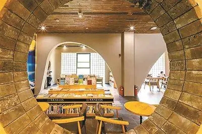 公園里開書店正成為文化時尚