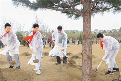 習近平:掀造林綠化熱潮 繪更新畫卷