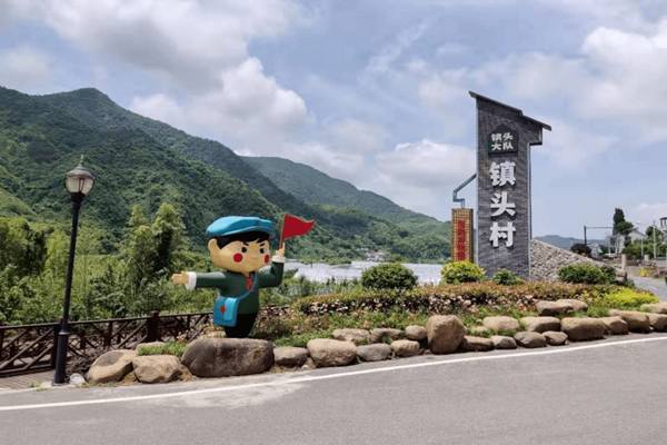 用文創(chuàng)點(diǎn)亮鄉(xiāng)村文化空間