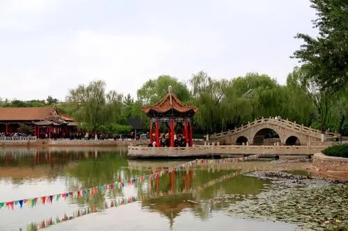 銀川市5位市民上任公園“園長”