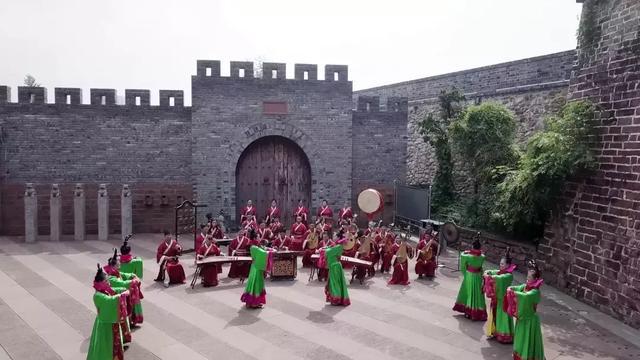 四川西昌這樣下繡花功夫護古城風貌