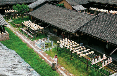 江西景德鎮(zhèn)：千年瓷都煥發(fā)生機