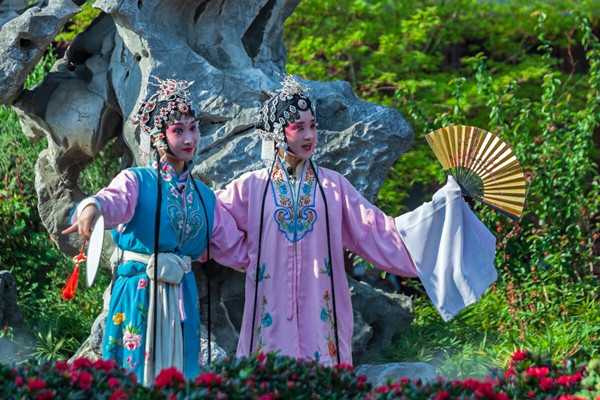 來蘇州園林，赴一場昆曲之約