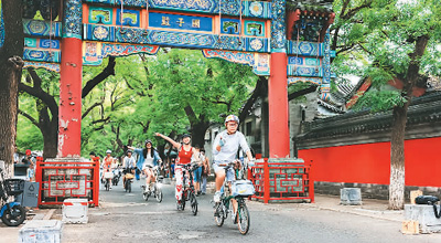 騎游探尋“月光下的北京”