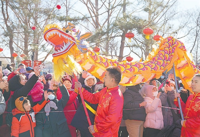 賞燈猜謎舞龍看花 北京市屬公園燈會氛圍濃