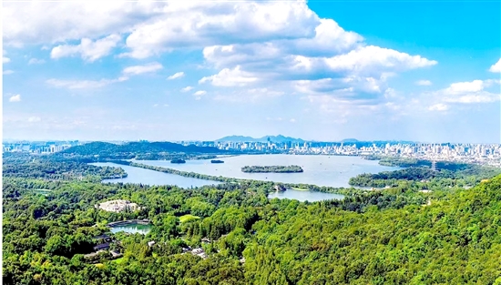 千年西湖，如何從杭州走向世界？