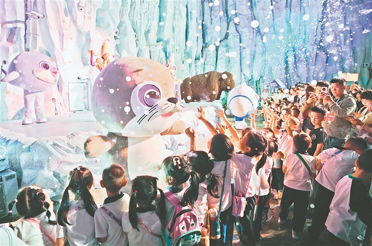 哈爾濱極地公園四大亮點打造奇幻體驗